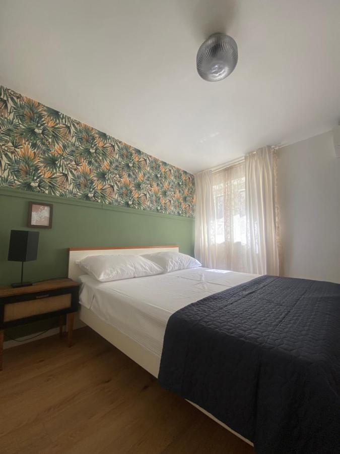 Apartman Oleandar Каштела Экстерьер фото